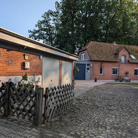 Ferienwohnung In Ruhiger Dorflage Naehe Bad Bevensen Natendorf Exterior foto